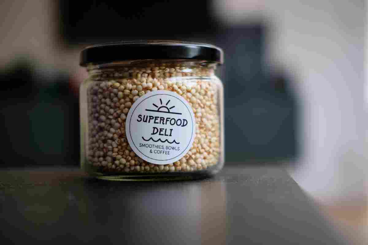  The Power of Superfoods and How to Incorporate Them into Your Diet